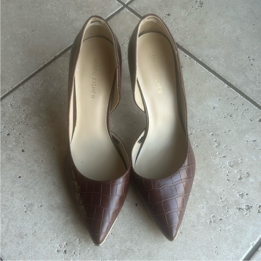 Marc Fisher Brown Crocodile Heels/ Pumps